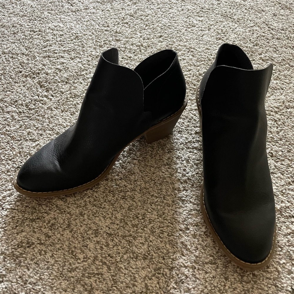 Black booties from Target size 9 womens